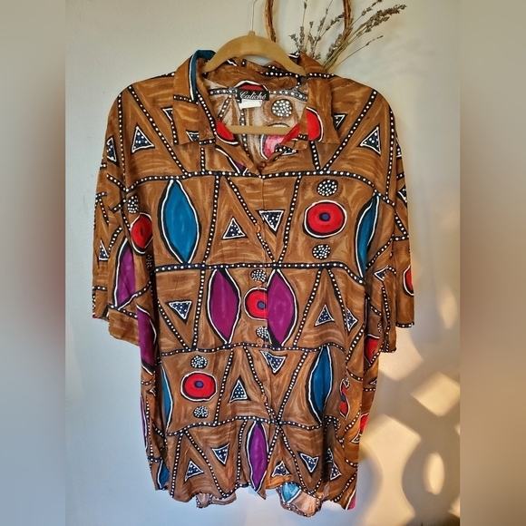 Other - Whimsical Vintage Shirt
